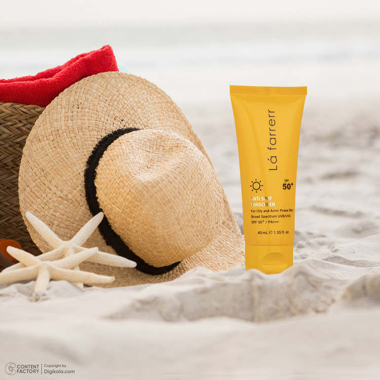 کرم ضدآفتاب و ضدلک بیرنگ لافارر مدل SPF50، مناسب پوستهای چرب، حجم 40 میلیلیتر